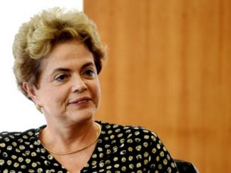 Dilma comparecerá na sessão do impeachment