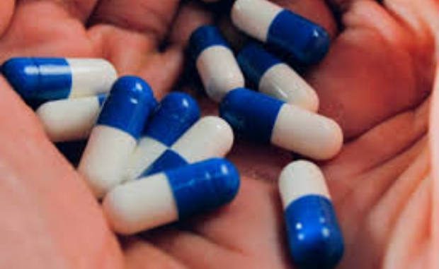 Amoxicilina de 6 fabricantes tem fabricação suspensa