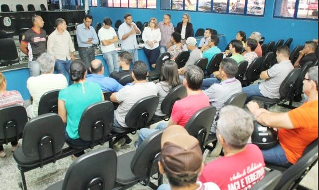 Foi proposto um encontro entre representantes do MPE, Asprobele, CMJP, Prefeitura de Ji-Paraná (Semeia) para um amplo debate sobre o tema