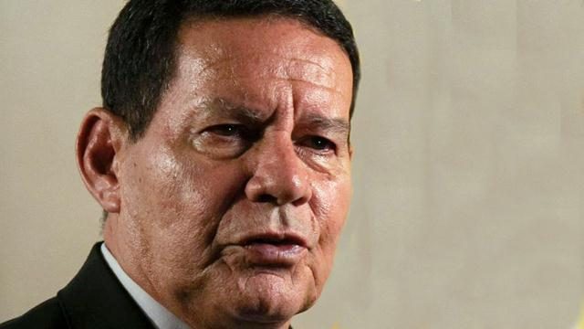 Vice-presidente da República, general da reserva Hamilton Mourão, lamenta decisão de Moro