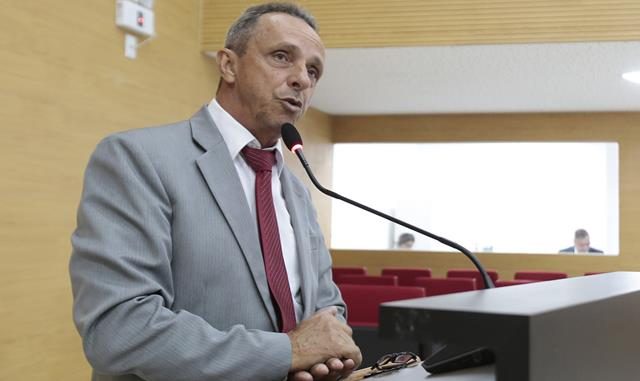 Solicitações do deputado Lazinho visam garantir mais qualidade na educação rondoniense