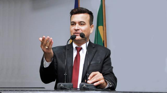 Edivaldo Gomes pede Refis para empresas de Ji-Paraná  
