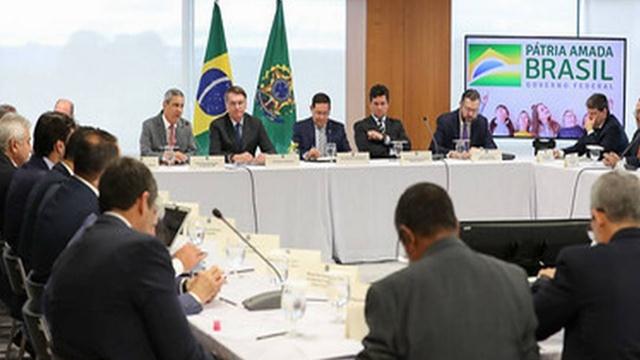 Celso de Mello libera vídeo da reunião citada por Moro como prova de intervenção de Bolsonaro na PF