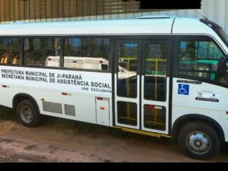 Aquisição de micro-ônibus irá contribuir com serviços assistenciais em Ji-Paraná