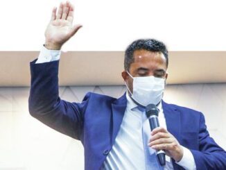 Isaú Fonseca toma posse como prefeito de Ji-Paraná