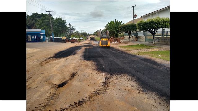 Restaurados asfaltos de oito bairros de Ji-Paraná