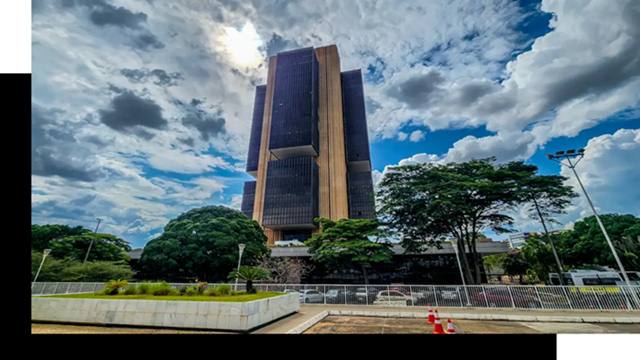 vanco central Taxa Selic sobe para maior nível em 19 anos