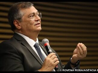 Dino oficia CNJ para que apure supostos “penduricalhos” a juízes de Rondônia