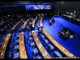 Senado segue Câmara e também derruba decreto do IOF