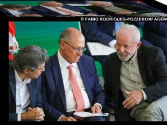 Governo vai trabalhar para reverter taxação dos EUA, diz Alckmin