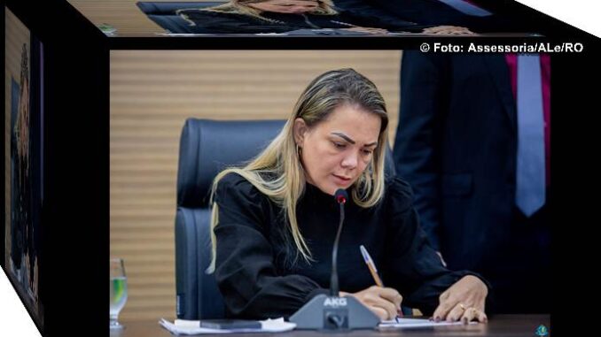 claudia licenaca-paternidade Cláudia quer ampliar licença-paternidade a servidores estaduais