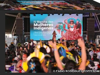Evento em Brasília reúne 5 mil mulheres indígenas que pedem proteção