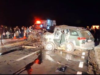 Oito mortos e dois feridos em triplo acidente em Minas Gerais