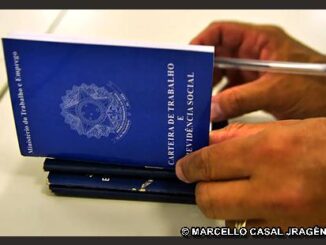 Brasil cria mais de 147 mil empregos com carteira assinada em agosto