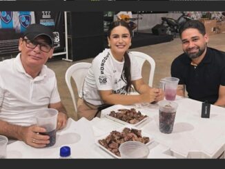 Fim do mistério: Prefeito fica e nomeia ‘Aléxia’ para ajudá-lo